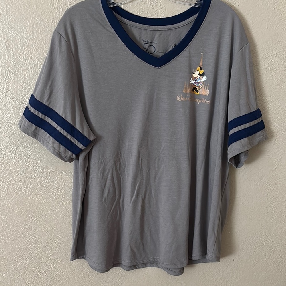 Walt Disney World 50th Anniversary Minnie Mouse Castle Gray Soccer Shirt 1X